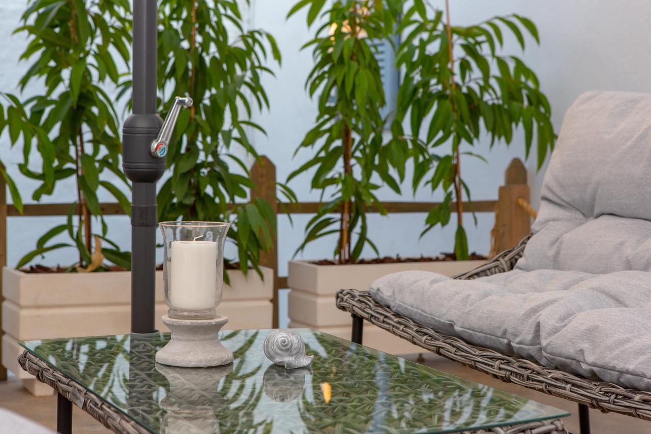Naxos Riviera Suites Naxos City Exterior photo