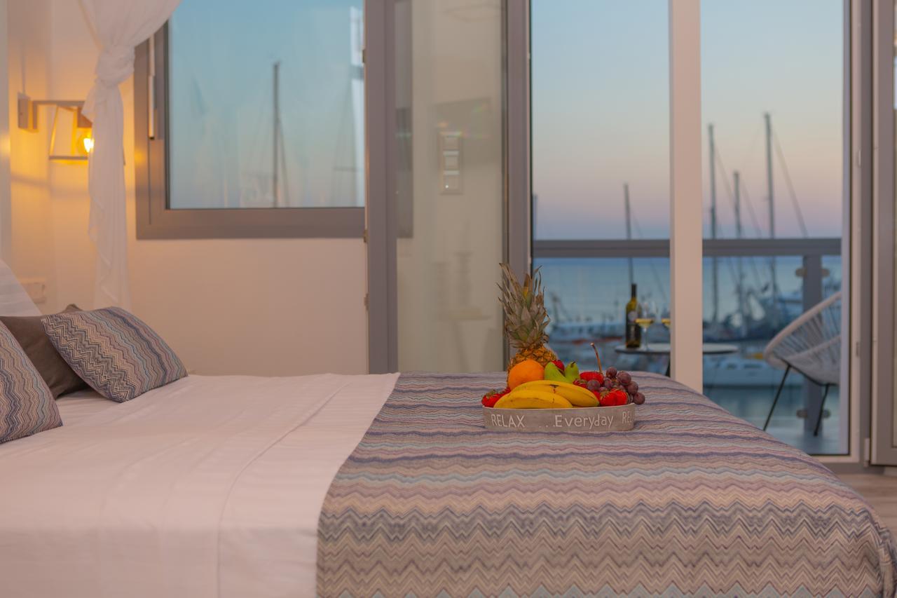 Naxos Riviera Suites Naxos City Exterior photo